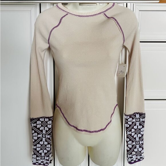 FREE PEOPLE SHE'S REVERSIBLE CUFF w/ CONTRASTING PATTERN Long Sleeve - Picture 3 of 8